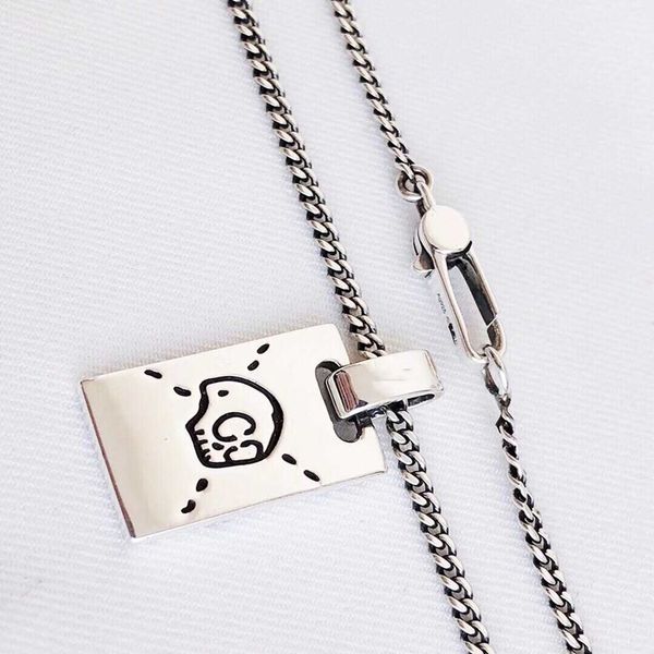 2021 selling double g letter imp skull s925 sterling silver pendant hip hop fashion couple necklace
2021 selling double g letter imp skull s925 sterling silver pendant hip hop fashion couple necklace