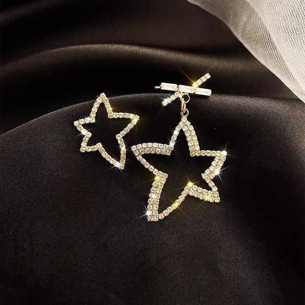 dominated asymmetric fine crystal star design drop earrings women korean hyperbole style jewelry dangle & chandelier, Silver
dominated asymmetric fine crystal star design drop earrings women korean hyperbole style jewelry dangle & chandelier, Silver