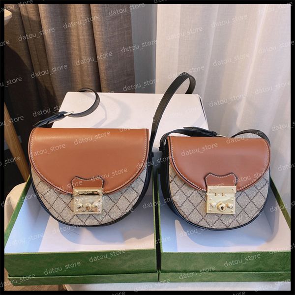 handbag women luxurys designers bags padlock messager fashion 1955 horsebit designer womens crossbody saddle bag handbags purses mini phone
handbag women luxurys designers bags padlock messager fashion 1955 horsebit designer womens crossbody saddle bag handbags purses mini phone