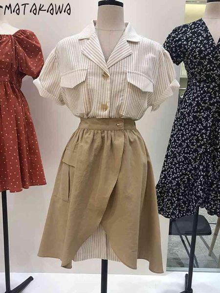 temperament lapel women blouses button striped shirt + a-line skirt two-piece set korea summer suit 210506, White
temperament lapel women blouses button striped shirt + a-line skirt two-piece set korea summer suit 210506, White