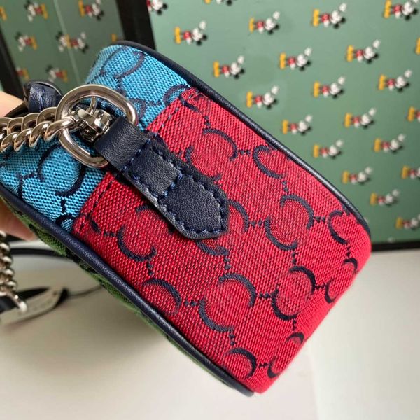 luxury designer 2021 fashion shoulder bag leather canvas embroidery letter women's large capacity messenger bags
luxury designer 2021 fashion shoulder bag leather canvas embroidery letter women's large capacity messenger bags