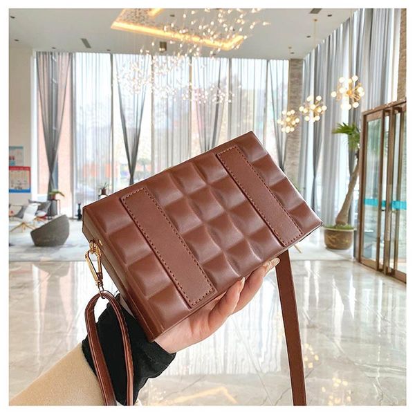 evening bags pu leather messenger bag women's winter 2021 brand trend one-shoulder handbag lady travel
evening bags pu leather messenger bag women's winter 2021 brand trend one-shoulder handbag lady travel