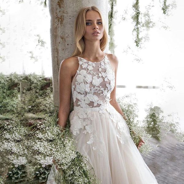 party dresses 2021 flowers appliques tulle evening dress spaghetti straps backless gown a line long, White;black
party dresses 2021 flowers appliques tulle evening dress spaghetti straps backless gown a line long, White;black