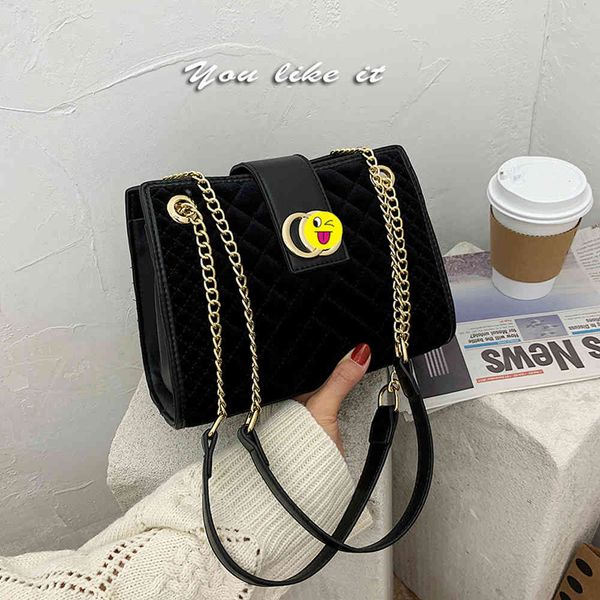 high-quality bags women's bag 2021 net red new fashion korean style suede rhombic chain one shoulder messenger bag
high-quality bags women's bag 2021 net red new fashion korean style suede rhombic chain one shoulder messenger bag