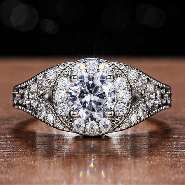 wedding rings style ultra-flash micro-inlaid round zircon ring for women, european and american women's proposal engagement jewelry, Slivery;golden
wedding rings style ultra-flash micro-inlaid round zircon ring for women, european and american women's proposal engagement jewelry, Slivery;golden