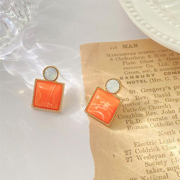 stud orange square earrings fashion crystal zircon jewelry simple geometric party color matching silver needle, Golden;silver
stud orange square earrings fashion crystal zircon jewelry simple geometric party color matching silver needle, Golden;silver