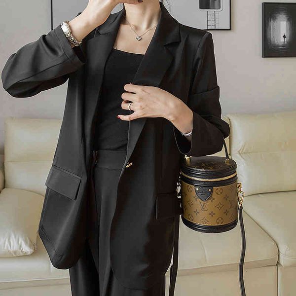 arrival female fashion spring ol professional temperament long double-breasted suit simple wild jacket, White;black
arrival female fashion spring ol professional temperament long double-breasted suit simple wild jacket, White;black