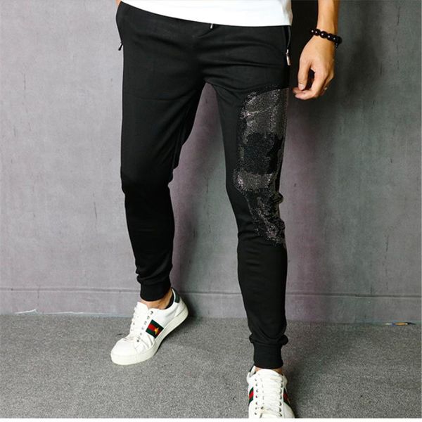 -selling high-quality men's slim skull drilling pants casual sports fashion jogging, Black
-selling high-quality men's slim skull drilling pants casual sports fashion jogging, Black