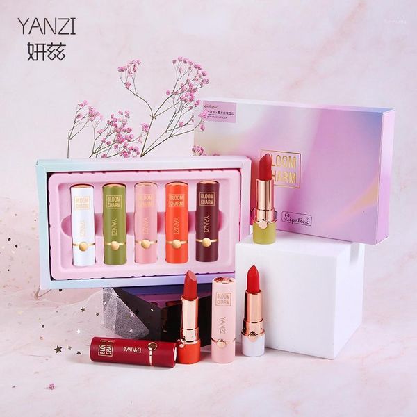 5pcs matte lipstick set moisturizing easy to color long-lasting non-stick cup colorfast cosmetic q11
5pcs matte lipstick set moisturizing easy to color long-lasting non-stick cup colorfast cosmetic q11