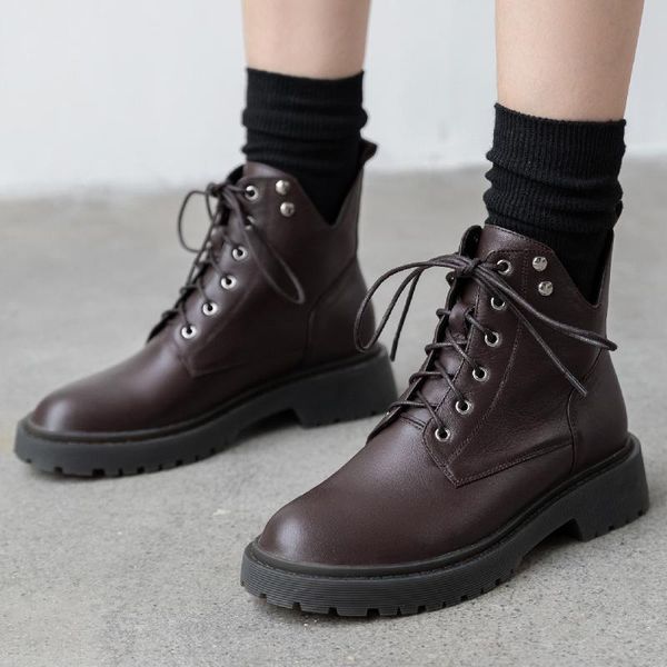 boots women's genuine leather lace-up autumn ankle round toe casual rivet punk short motorcycle shoes women, Black
boots women's genuine leather lace-up autumn ankle round toe casual rivet punk short motorcycle shoes women, Black