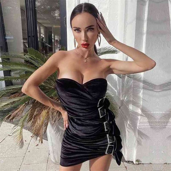 summer fashion strapless mini dress for women diamonds black sleeveless lady club evening runway party 210507, Black;gray
summer fashion strapless mini dress for women diamonds black sleeveless lady club evening runway party 210507, Black;gray