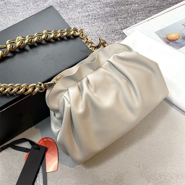 designer handbag light soft sheepskin thick chain swallow women's large capacity dumplings single shoulder underarm cloud buns
designer handbag light soft sheepskin thick chain swallow women's large capacity dumplings single shoulder underarm cloud buns