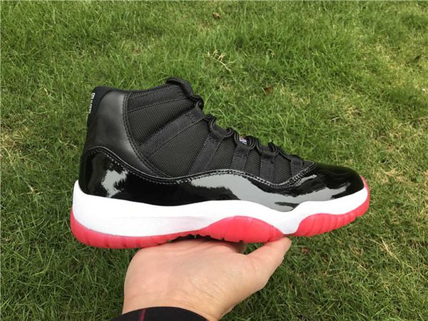 black red jumpman 11 basketball shoes real carbon fiber 11s red-black-white fashion designer trainers sneakers come with box
black red jumpman 11 basketball shoes real carbon fiber 11s red-black-white fashion designer trainers sneakers come with box