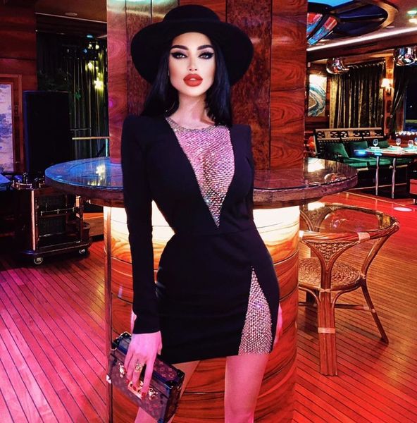dressed in bandage 2021 elegant party dress at night women's winter sleeve crocheted black diamonds mini, Black;gray
dressed in bandage 2021 elegant party dress at night women's winter sleeve crocheted black diamonds mini, Black;gray