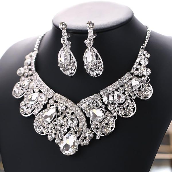 chokers korean bridal jewelry two-piece performance party dress knot wedding with necklace earrings accessories, Golden;silver
chokers korean bridal jewelry two-piece performance party dress knot wedding with necklace earrings accessories, Golden;silver