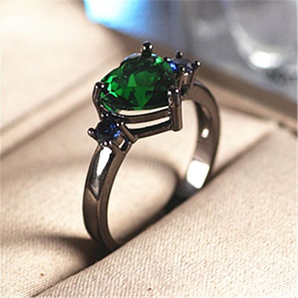 cluster rings silver color ring classic exquisite temperament female models with heart-shaped zircon hand jewelry birthday gift, Golden;silver
cluster rings silver color ring classic exquisite temperament female models with heart-shaped zircon hand jewelry birthday gift, Golden;silver