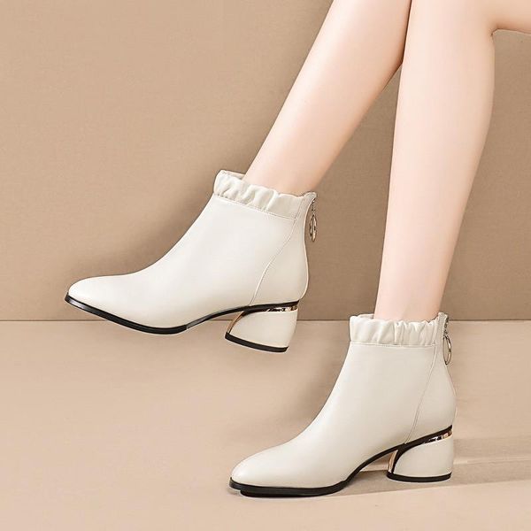 boots large size square heels women ankle 2021 winter begie ruffles dress shoes pointed toe booties mid heeled botas mujer 8769l, Black
boots large size square heels women ankle 2021 winter begie ruffles dress shoes pointed toe booties mid heeled botas mujer 8769l, Black