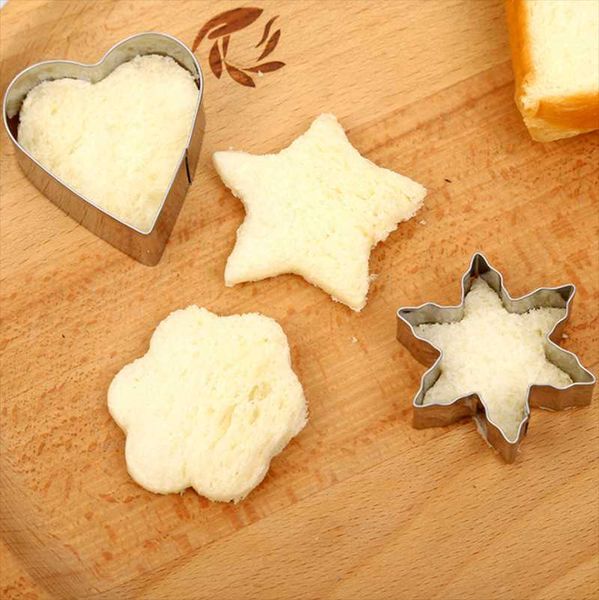 baking moulds 3pcs/set cookie cutter biscuit mold 430 stainless steel snowflakes stars love fondant cake tools sugar
baking moulds 3pcs/set cookie cutter biscuit mold 430 stainless steel snowflakes stars love fondant cake tools sugar