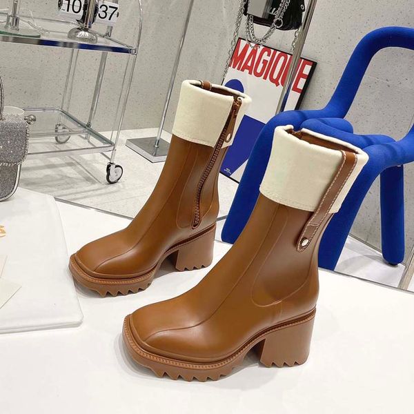 zipper rainy season ankle boots female designer boot martin desert bottes rubber sole non-slip wear-resistant outsole classic solid color as, Black
zipper rainy season ankle boots female designer boot martin desert bottes rubber sole non-slip wear-resistant outsole classic solid color as, Black