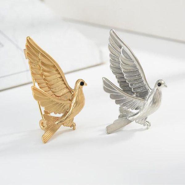 pins, brooches cartoon animal metal pigeon brooch for women lady fashion sweater decoration classical accessories, Gray
pins, brooches cartoon animal metal pigeon brooch for women lady fashion sweater decoration classical accessories, Gray