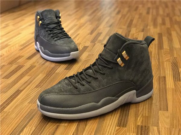 authentic jumpman 12 12s carbon gray color basketball designer shoes luxurys designers sneakers size 40--47.5 ship with box
authentic jumpman 12 12s carbon gray color basketball designer shoes luxurys designers sneakers size 40--47.5 ship with box