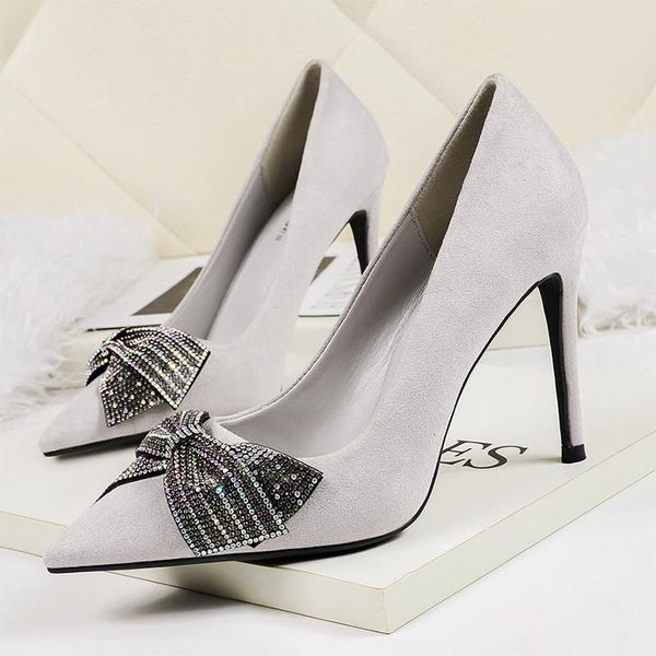 dress shoes fashion delicate sweet bowknot pumps thin high heels pointed toe butterfly knot party casual office lady, Black
dress shoes fashion delicate sweet bowknot pumps thin high heels pointed toe butterfly knot party casual office lady, Black