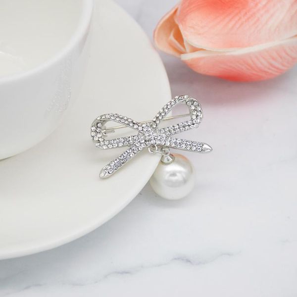 pins, brooches fashion jewelry gold color bow brooch rhinestone flower pins austria crystals imitation pearl wedding dress, Gray
pins, brooches fashion jewelry gold color bow brooch rhinestone flower pins austria crystals imitation pearl wedding dress, Gray