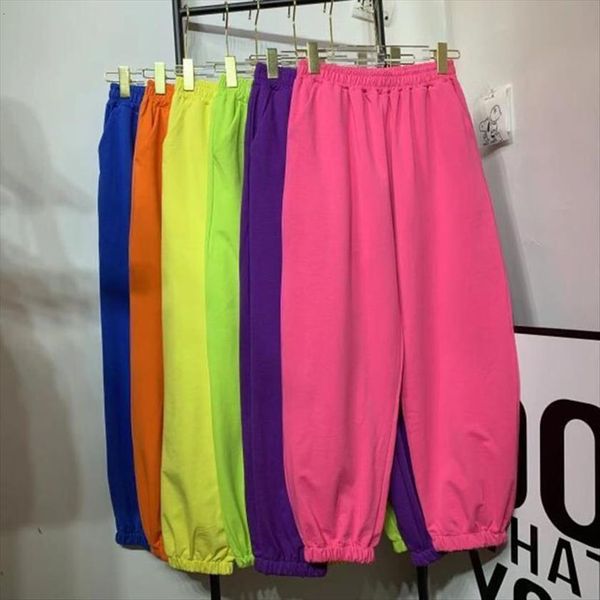 spring leisure elastic waist loose womens capris sport straight trousers korean style candy color harem girl students, Black;white
spring leisure elastic waist loose womens capris sport straight trousers korean style candy color harem girl students, Black;white