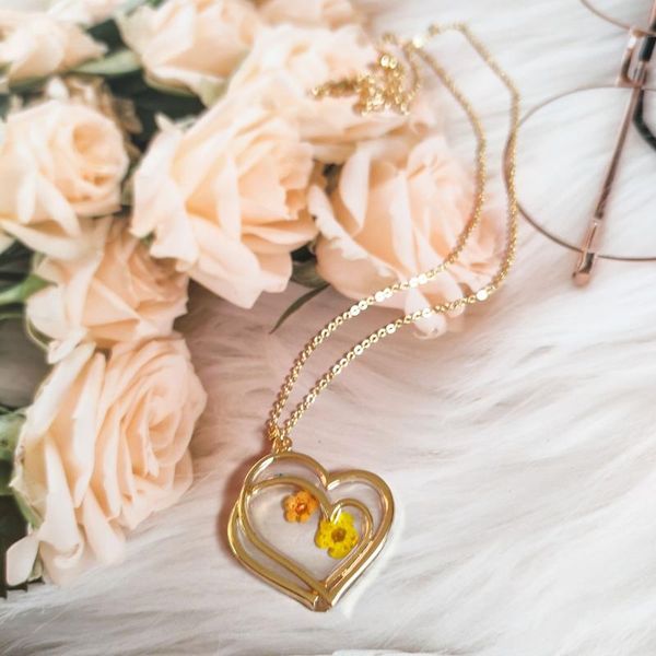 pendant necklaces renya dried daffodil flower round white yellow red mulit resin for women summer gifts, Silver
pendant necklaces renya dried daffodil flower round white yellow red mulit resin for women summer gifts, Silver