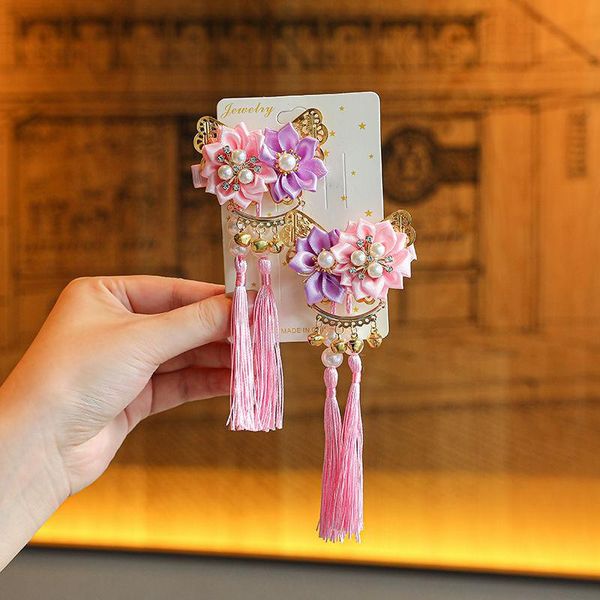pair of sweet princess double golden bells little girl super fairy ancient style fringed headdress flower hanfu hairpin hair accessories, Slivery;white
pair of sweet princess double golden bells little girl super fairy ancient style fringed headdress flower hanfu hairpin hair accessories, Slivery;white