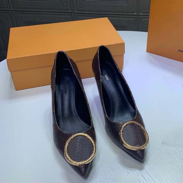fashion designer high heels dress womens shoes with classic brown leather pointed toe leather production wedding date mother's day can, Black
fashion designer high heels dress womens shoes with classic brown leather pointed toe leather production wedding date mother's day can, Black