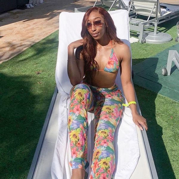 floral print 2 pieces suit womenpant off shoulder halter lace up bras high waist long flared pants bottoms, White
floral print 2 pieces suit womenpant off shoulder halter lace up bras high waist long flared pants bottoms, White