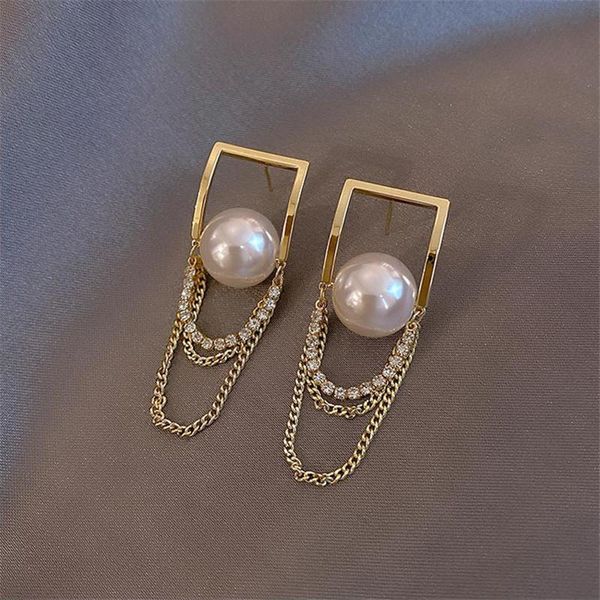 dangle & chandelier 2021 korean simulated pearl rhinestone chain tassel earring for women fashion jewelry party elegant pendientes brinco, Silver
dangle & chandelier 2021 korean simulated pearl rhinestone chain tassel earring for women fashion jewelry party elegant pendientes brinco, Silver