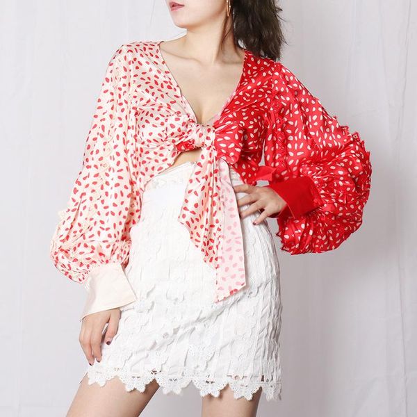 women's blouses & shirts sweet wind contrast print blouse 2021 irregular lantern sleeve v-neck lace up shirt, White
women's blouses & shirts sweet wind contrast print blouse 2021 irregular lantern sleeve v-neck lace up shirt, White