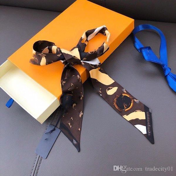 2021 designer silk scarves fashion headbands classic women high-end velvet scarves go with hair band vv, Blue;gray
2021 designer silk scarves fashion headbands classic women high-end velvet scarves go with hair band vv, Blue;gray