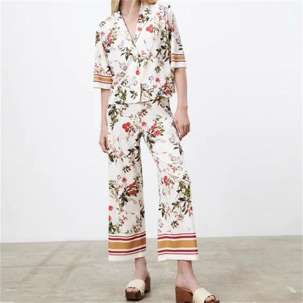 women's blouses & shirts mesttraf women 2021 fashion floral print loose vintage short sleeve button-up female streetwear, White
women's blouses & shirts mesttraf women 2021 fashion floral print loose vintage short sleeve button-up female streetwear, White