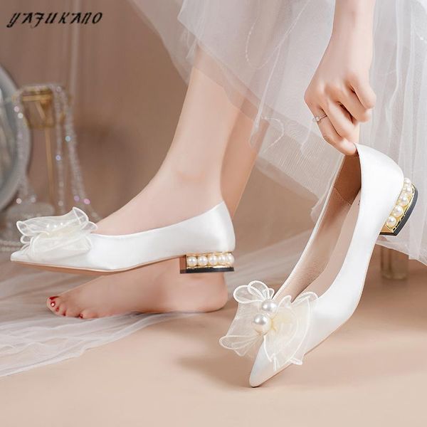 dress shoes 2.5cm square low heel lady pumps white bride wedding silk satin pointed toe bridesmaid pearl chunky women, Black 
dress shoes 2.5cm square low heel lady pumps white bride wedding silk satin pointed toe bridesmaid pearl chunky women, Black