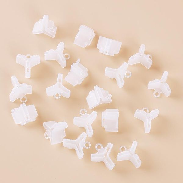 lightweight and durable treble hooks sheath case safety protector holders bonnets hook transparent cover fishing accessories
lightweight and durable treble hooks sheath case safety protector holders bonnets hook transparent cover fishing accessories