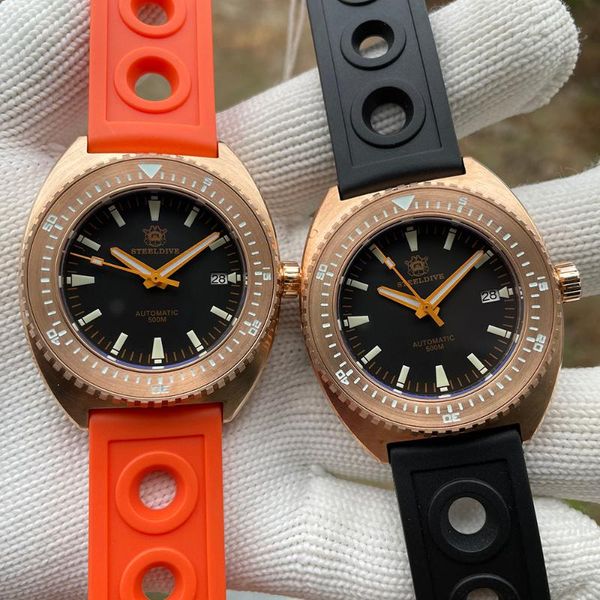 wristwatches steeldive 1973s bronze diver watch 500m water resistant nh35a automatic mechanical sapphire crystal vintage luminous dial, Slivery;brown
wristwatches steeldive 1973s bronze diver watch 500m water resistant nh35a automatic mechanical sapphire crystal vintage luminous dial, Slivery;brown
