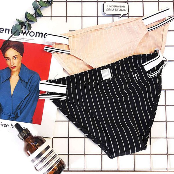 sporty style classic striped women underwear fashion cotton seamless briefs female soft panties girl lingerie, Black;white
sporty style classic striped women underwear fashion cotton seamless briefs female soft panties girl lingerie, Black;white