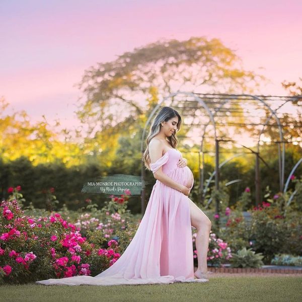 light pink off shoulder chiffon maternity dresses for pography open front slit long evening gowns pregnant woman robes casual, Black;gray
light pink off shoulder chiffon maternity dresses for pography open front slit long evening gowns pregnant woman robes casual, Black;gray
