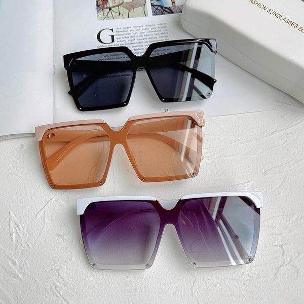 sunglasses rivet oversized square frame men women blue tan lens uv400 protection eyewear fashion design gafas de sol, White;black
sunglasses rivet oversized square frame men women blue tan lens uv400 protection eyewear fashion design gafas de sol, White;black