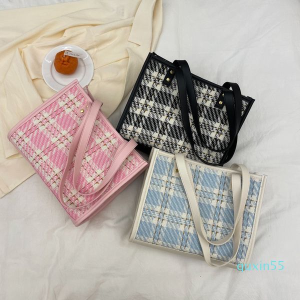 evening bag female 2021 korean version small fresh lattice large capacity single shoulder fashion hand carry tote
evening bag female 2021 korean version small fresh lattice large capacity single shoulder fashion hand carry tote
