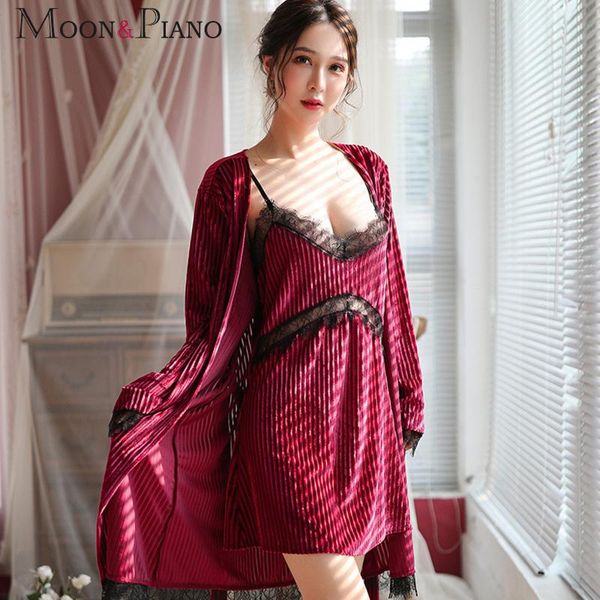 women's sleepwear women set fashion lace home skirt robe nightdress gold velvet comfortable sleep lady plus size, Black;red
women's sleepwear women set fashion lace home skirt robe nightdress gold velvet comfortable sleep lady plus size, Black;red
