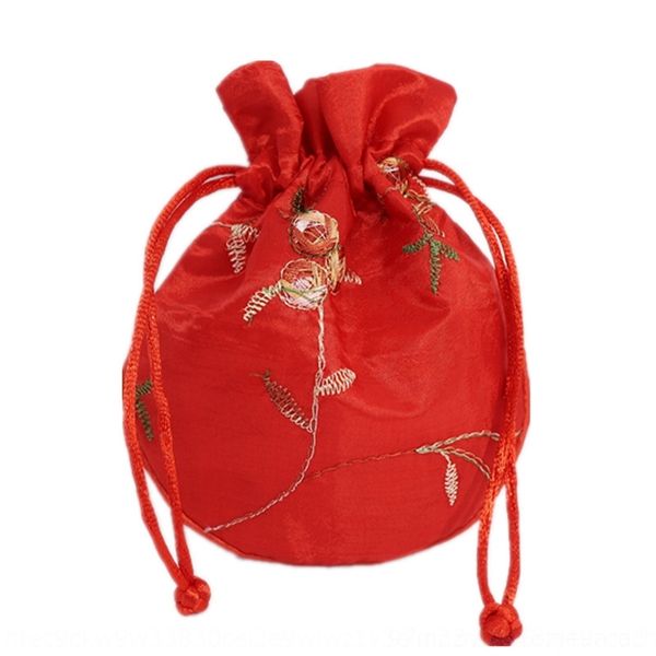 4BG1 small drawstring packaging boxes boxes brocade embroidered jewelry small cloth mouth drawstring packing jewelry bag embroidery storage, Black;white
4BG1 small drawstring packaging boxes boxes brocade embroidered jewelry small cloth mouth drawstring packing jewelry bag embroidery storage, Black;white