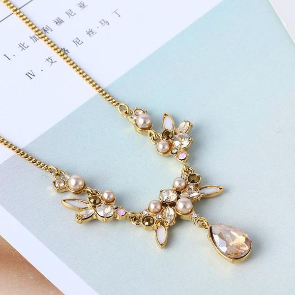 pendant necklaces european and american inlaid natural pearl shell gem mixed clavicle necklace, Silver
pendant necklaces european and american inlaid natural pearl shell gem mixed clavicle necklace, Silver