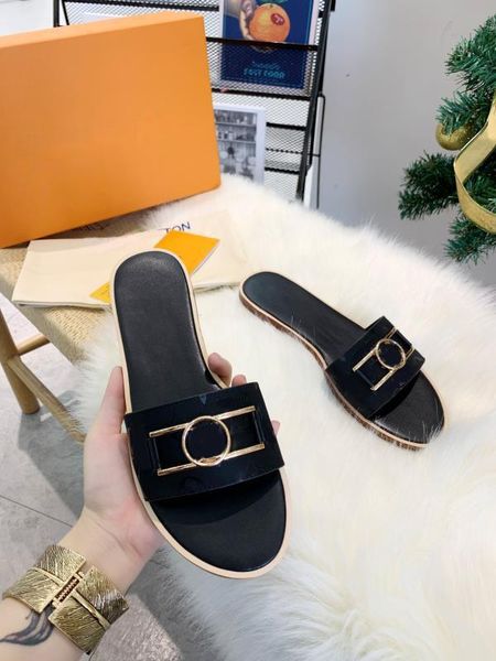 2021 new summer women sandals classic gold circle flat mule beach outdoor cool casual slippers luxury fashion flat flip flops with box, Black
2021 new summer women sandals classic gold circle flat mule beach outdoor cool casual slippers luxury fashion flat flip flops with box, Black