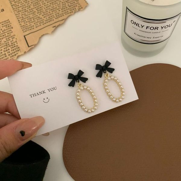 stud black bowknot earrings pearl elegant 2021 fashion girls without piercing ear clips for woman trend wholesale, Golden;silver
stud black bowknot earrings pearl elegant 2021 fashion girls without piercing ear clips for woman trend wholesale, Golden;silver