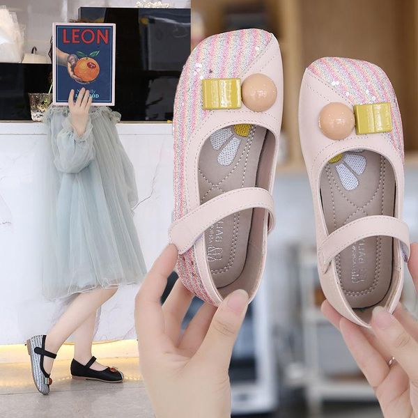 spring and autumn girls fashion cute all-match princess leather shoes flat, Black;grey
spring and autumn girls fashion cute all-match princess leather shoes flat, Black;grey