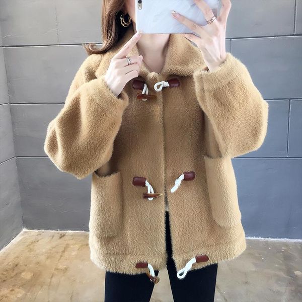 women's knits & tees autumn/winter style mink velvet knitted ladies jacket with horn buckle loose korean outer long sleeve cardigan, White
women's knits & tees autumn/winter style mink velvet knitted ladies jacket with horn buckle loose korean outer long sleeve cardigan, White
